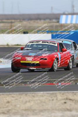 media/Mar-16-2025-CalClub SCCA (Sun) [[e72803ec8c]]/Group 5/Qualifying (Turn 1)/